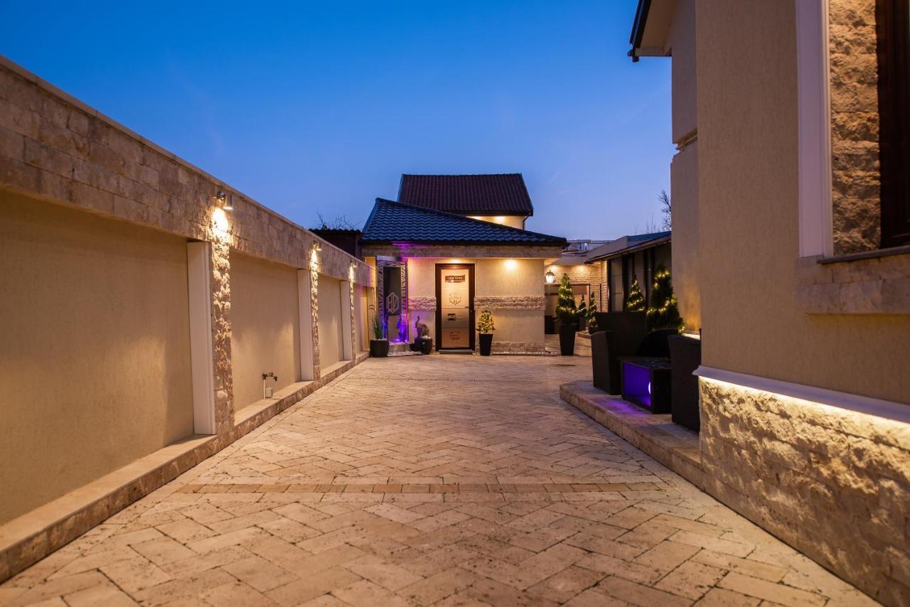 אראד H & V Residence - Diamond Bungalow Apartment מראה חיצוני תמונה