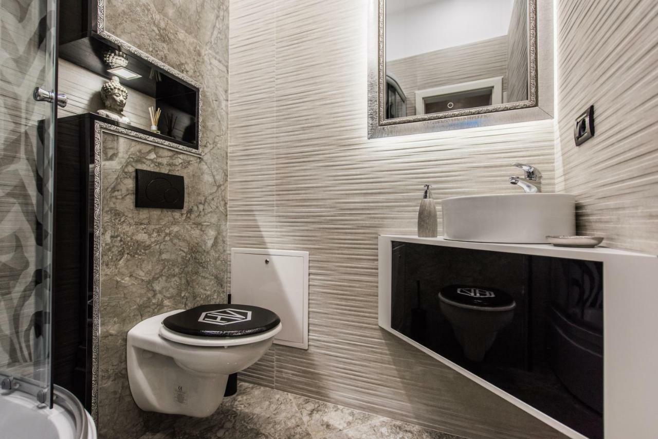 אראד H & V Residence - Diamond Bungalow Apartment מראה חיצוני תמונה