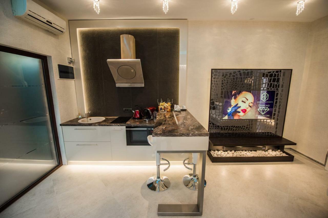 אראד H & V Residence - Diamond Bungalow Apartment מראה חיצוני תמונה
