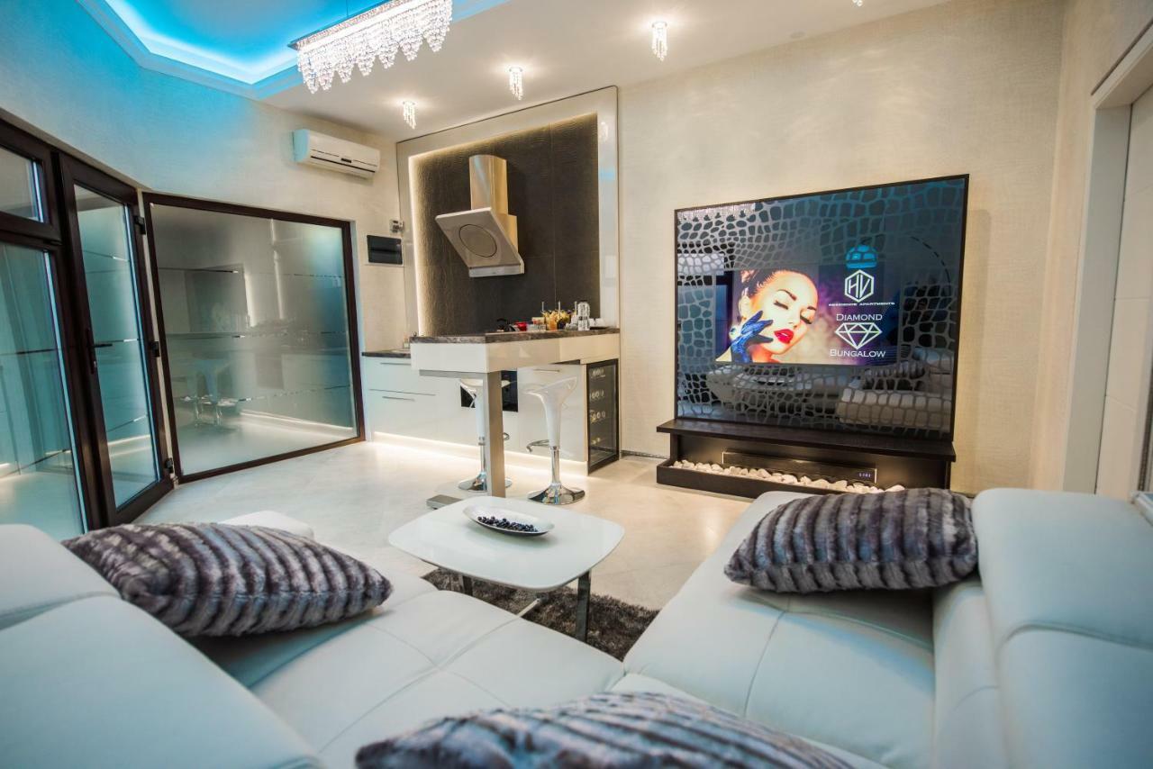 אראד H & V Residence - Diamond Bungalow Apartment מראה חיצוני תמונה
