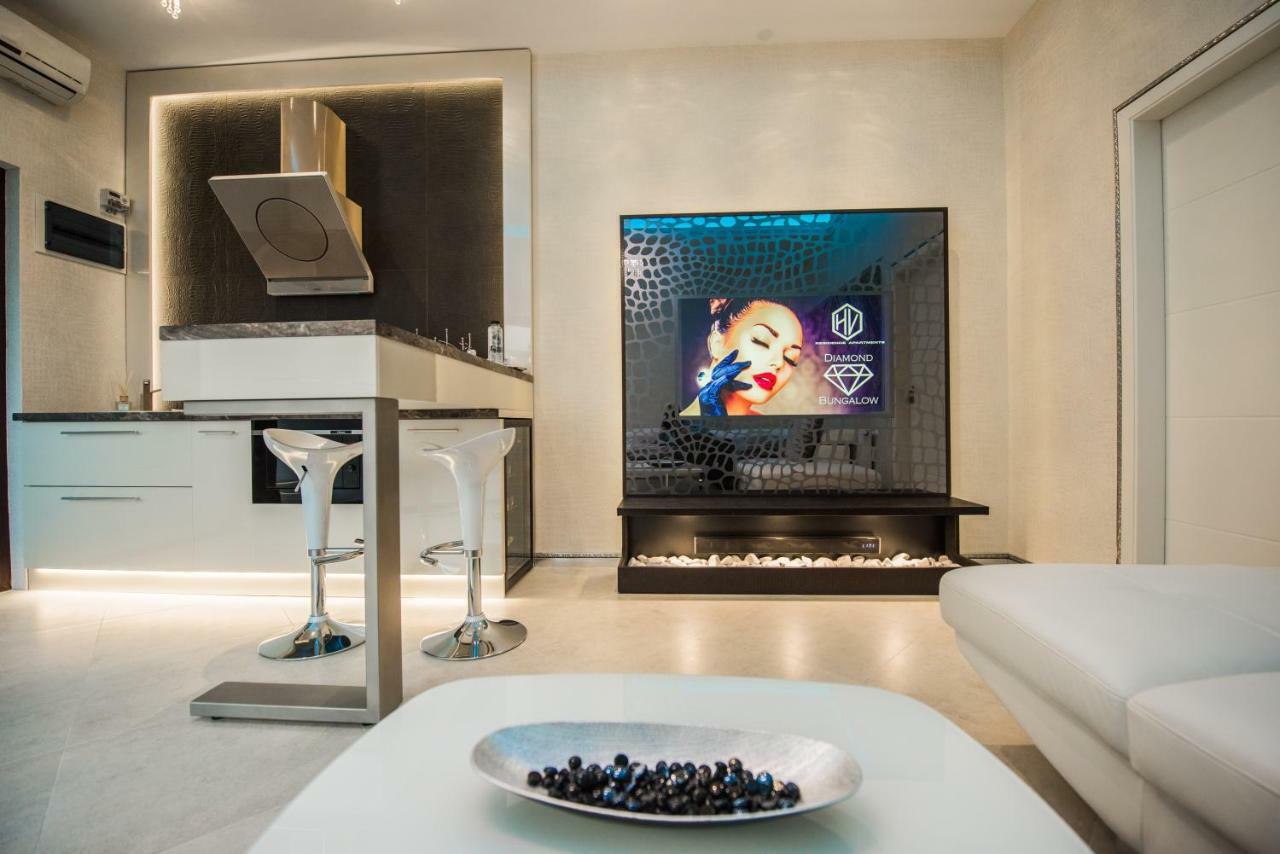 אראד H & V Residence - Diamond Bungalow Apartment מראה חיצוני תמונה