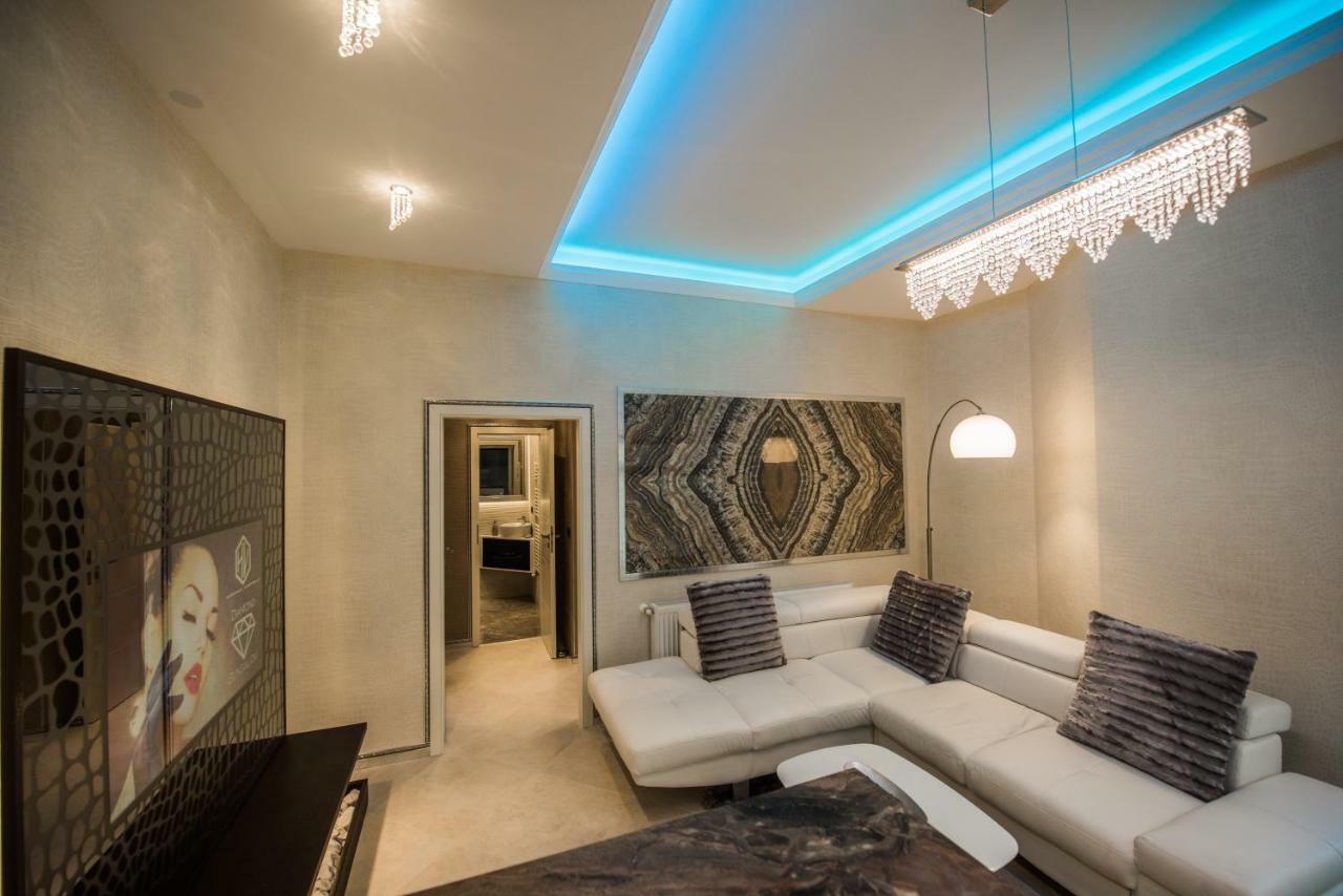 אראד H & V Residence - Diamond Bungalow Apartment מראה חיצוני תמונה